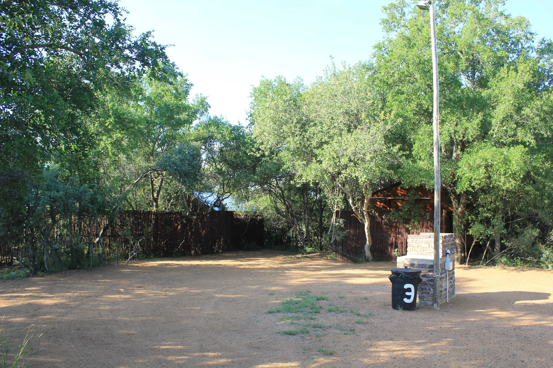 Camping Stand 3 alternate view